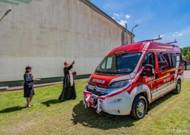 Lekki samochód specjalny pożarniczy dla OSP Skuły