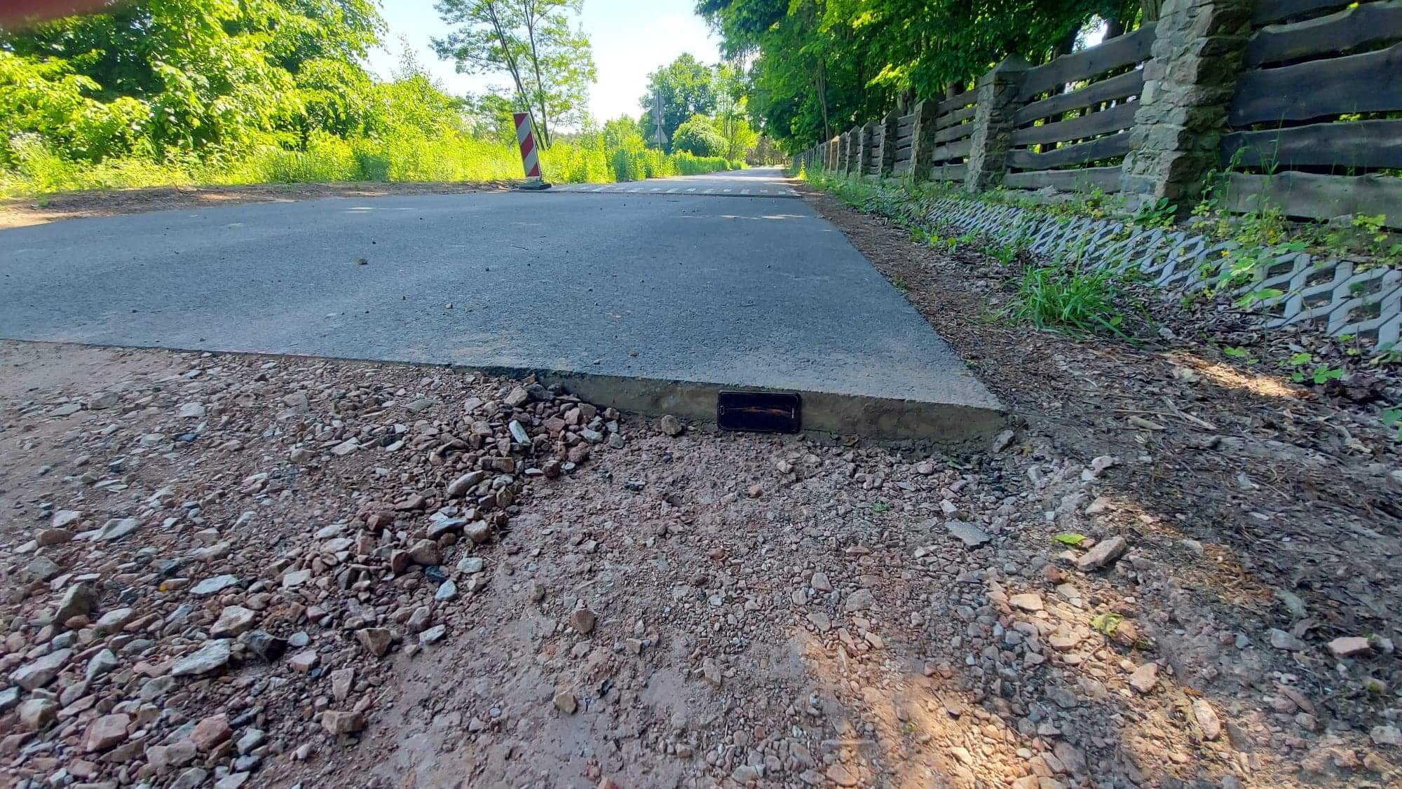 Naprawy gwarancyjne na drodze publicznej nr 150612W ul. Słonecznej w miejscowości Grzegorzewice